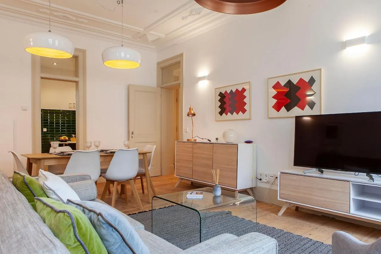 Charming 2Bdr Apartment In Lapa By Lovelystay Lisboa
