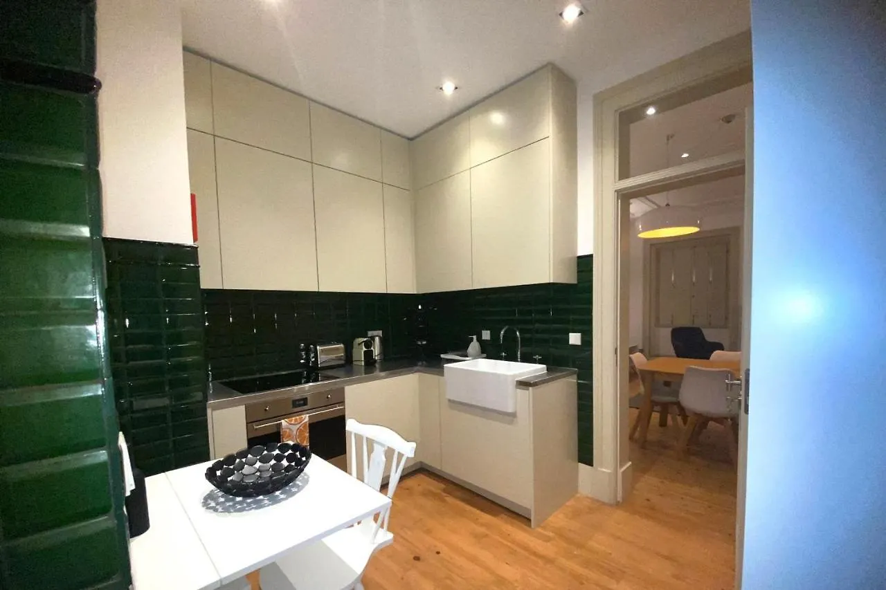 Charming 2Bdr Apartment In Lapa By Lovelystay Lisboa