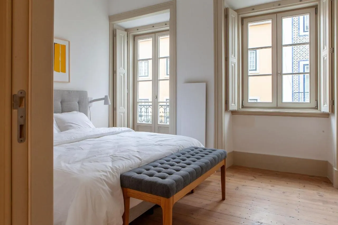Charming 2Bdr Apartment In Lapa By Lovelystay Lisboa Portugal
