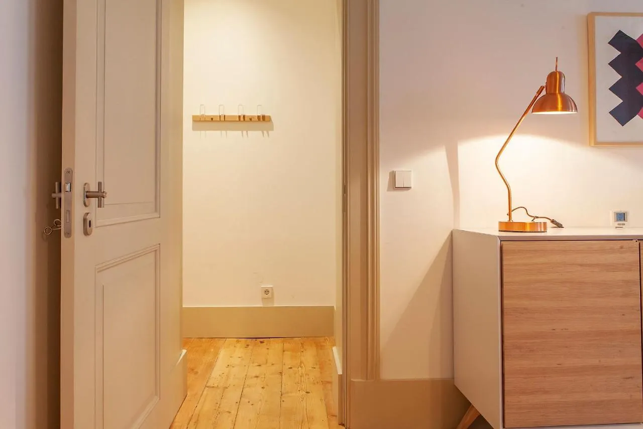 Charming 2Bdr Apartment In Lapa By Lovelystay Lisboa
