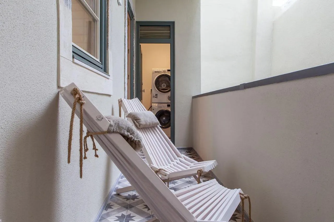 Charming 2Bdr Apartment In Lapa By Lovelystay Lisboa